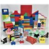 Image 1 : Mixed lot vintage Lego Duplo various bricks, pieces and people