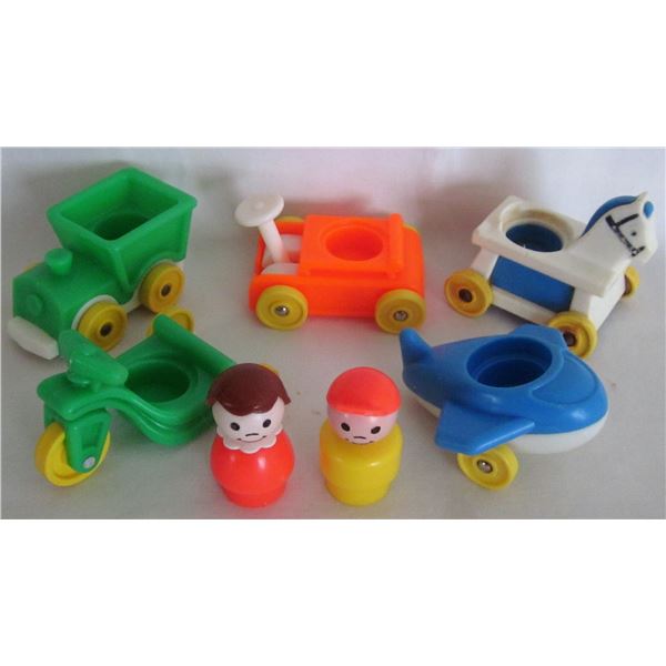 1980's Fisher Price #656 Little People Little Riders playset