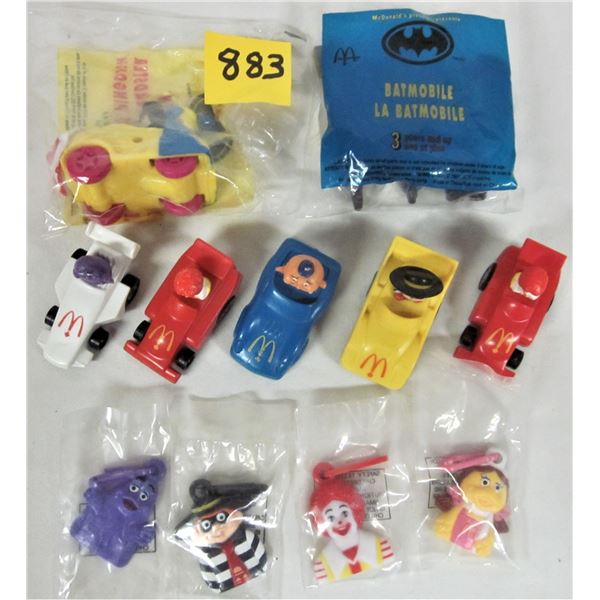 Lot McDonalds Happy Meal toys 4 new zipper pulls, five 1998 racers, two 1991 Batman (batmobile & pen
