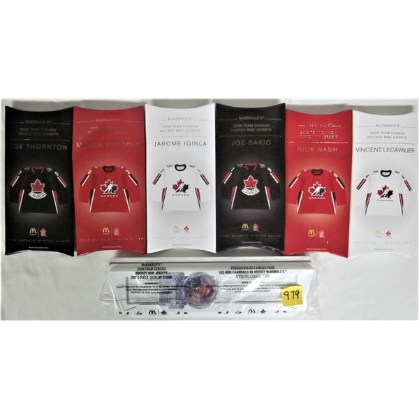 Set All 6 New 2006 McDonalds TEAM CANADA Mini Jersey Set / Display Stand