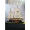 Image 1 : Antique Handmade Sailboat