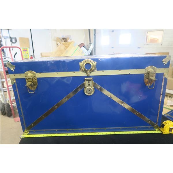 Large Steam Trunk Blue