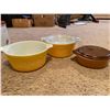 Image 1 : Pyrex casserole dishes (1 lid missing)