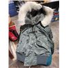 Image 1 : alpha industries size small parka