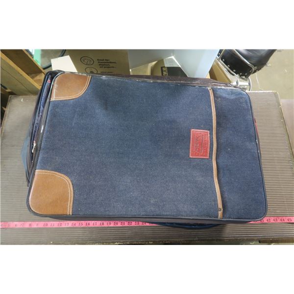 Levi Strauss Roller Suitcase - Broken Zipper