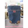 Image 6 : Levi Strauss Roller Suitcase - Broken Zipper