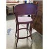Image 2 : vintage kitchen stool