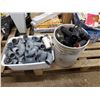 Image 1 : 2 BUCKETS OF PVC ELBOWS & FITTINGS
