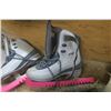 Image 7 : Sketchers and Swat Boots + Womens Ice Skates