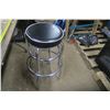Image 4 : Chrome and Black Bar Stool