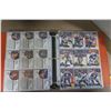 Image 24 : Binder of Hockey Cards