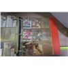 Image 52 : Binder of Hockey Cards