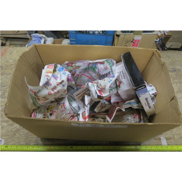 Box of Misc, Items Including Vases