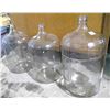 Image 2 : 3x Wine Vessels (Glass)