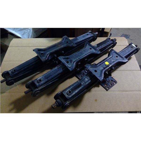 3x Heavy Duty Jacks
