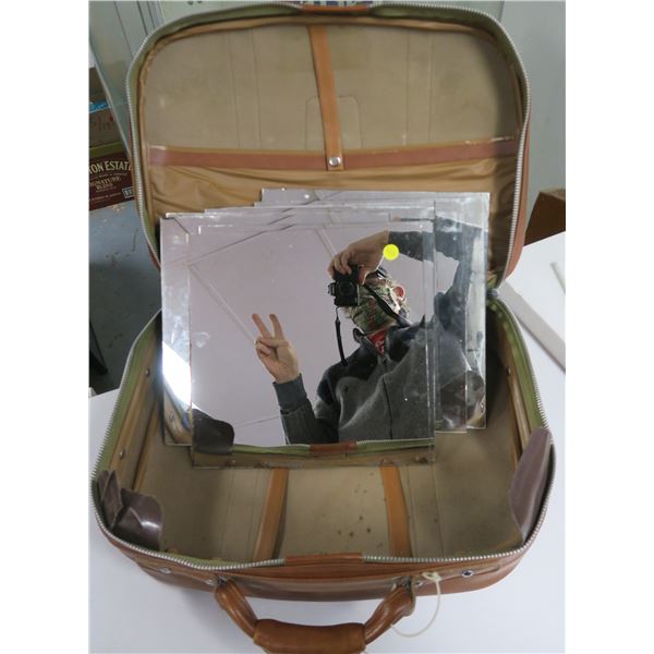 Vinyl Suitcase w/ 12-12"x12" Mirror Tiles
