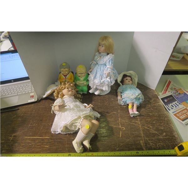 Lot of Ceramic Figures and Dolls