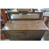Image 4 : 48 X 21 X 39 Buffet W/ Mirror