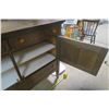 Image 5 : 48 X 21 X 39 Buffet W/ Mirror