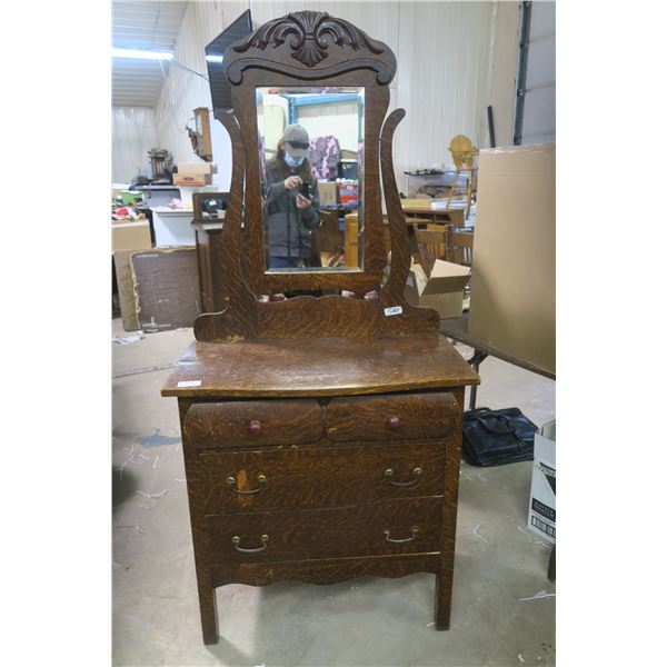 3 Drawer Dresser w/ Beveled Mirror