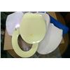 Image 1 : 4 x Toilet Seats (+1 lid), Blue Porcelain Toilet Tank Lid