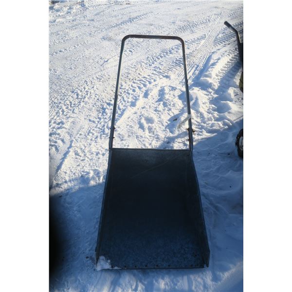 Large Metal Snow Scoop