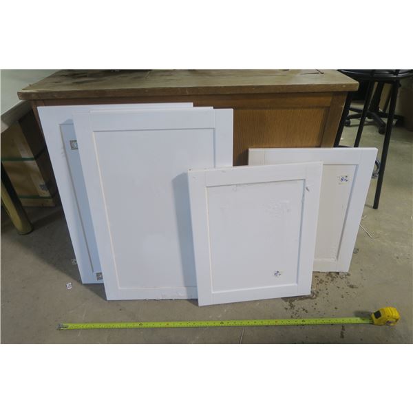 5 New White Cabinet Doors 19 3/4 X 28 1/2 X 2      15 1/2 X 28 1/2 X 1    21 1/2 X 18