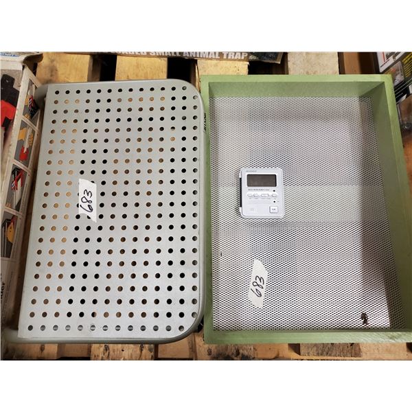 DESKTOP STAND + SIFTER W/ LEGS