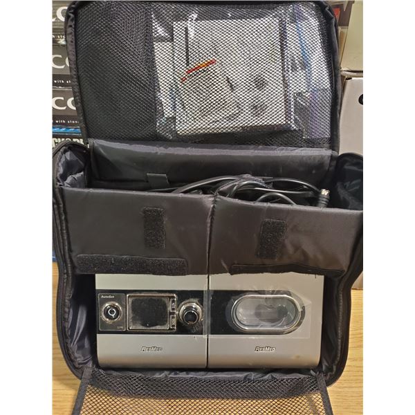 RESMED CPAP MACHINE IN CARRYING BAG - APPEARS TO BE COMPLETE