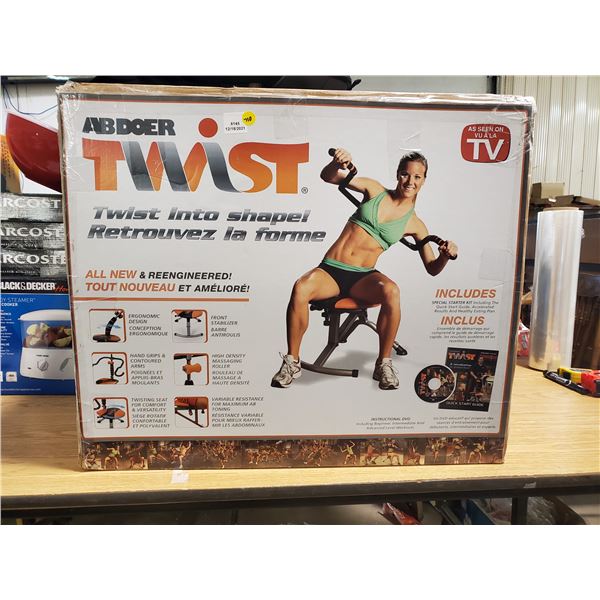 AB DOER TWIST EXERCISE MACHINE - APPEARS TO BE B.N.I.B.