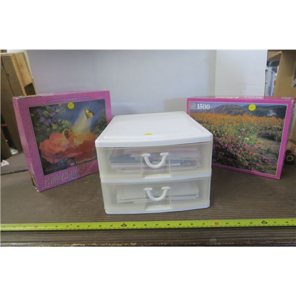 Organizer W/ Greeting Cards and 2 Puzzles