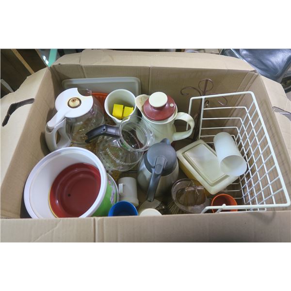 Box of Misc. Kitchenware