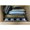 Image 4 : Box of Metal Bakeware