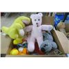 Image 1 : Box of Stuffed Animals