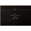Image 6 : Louis Vuitton Black Epi Leather Zippy Wallet