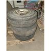Image 1 : Set Of 3 Tires
