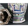 Image 2 : 1 LARGE PAIR OF CHINESE ROSE MEDALLION VASES