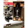 Image 1 : Union Tokyo microscopes w/ light & microscope w/ box