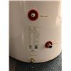 Image 5 : Solaris 300L wall pressurized water tank white color