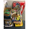 Image 1 : Toy building sets + Hot Wheels 1/87th scale race car track w/ cars