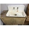 Image 2 : Vintage Washing/Bathing Station from the show