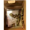 Image 2 : Box of California Republic Flag 10 (Approx. 10' x 15' / 4 ceramic decor pcs)