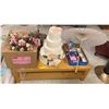 Image 1 : Lot of Birthday Party Flower Arrangements/Artificial Wedding Cake/Misc.
