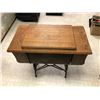 Image 3 : Antique Minnesota Model A Sewing Machine