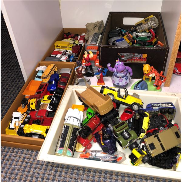 Large group lot of die-cast/ toys etc.