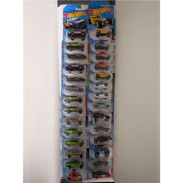 Group of approx. 25 Hot Wheels & Matchbox die-cast