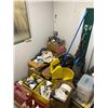 Image 5 : Assorted home equipment - 2 upright vacuum cleaners/ industrial portable mop/ large paper cutter/ ap