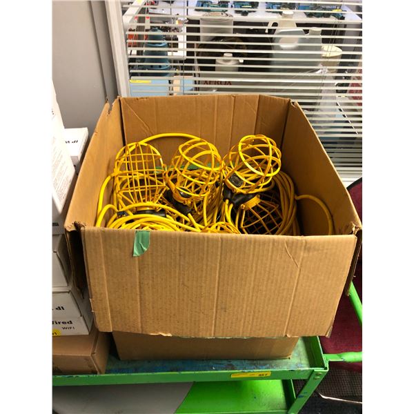 Assorted cable lights fittings