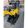 Image 3 : 2021 Mini Hoe/ Excavator w/ Briggs & Stratton engine - comes w/ one year warranty