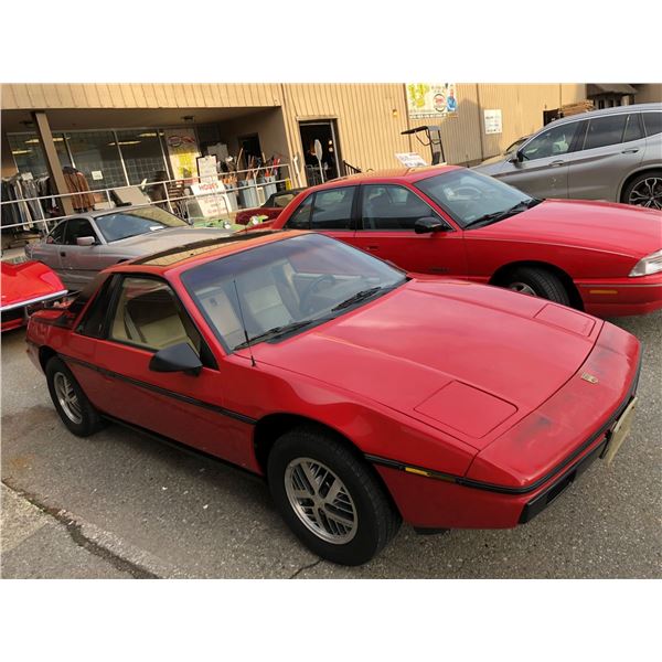 1985 Pontiac Fiero SE V6